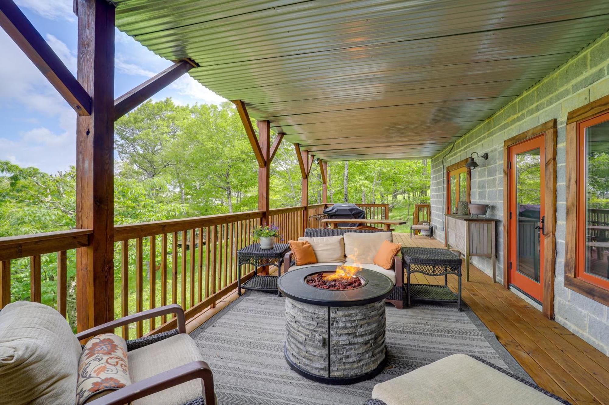 Ferienwohnung Beech Mountain Cabin With Deck And Grill Near Golf! Exterior foto